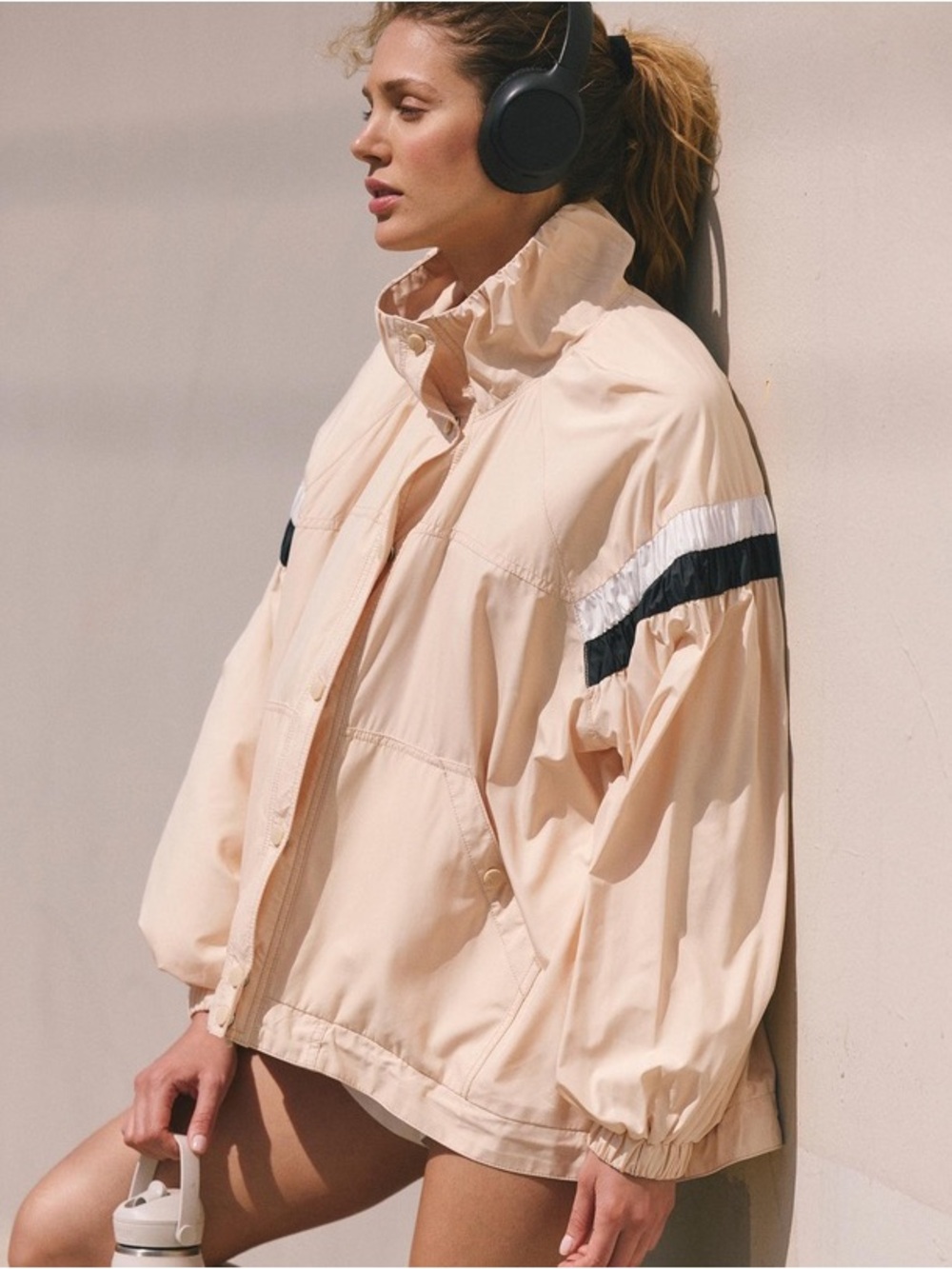 NWT FREE PEOPLE on the go windbreaker